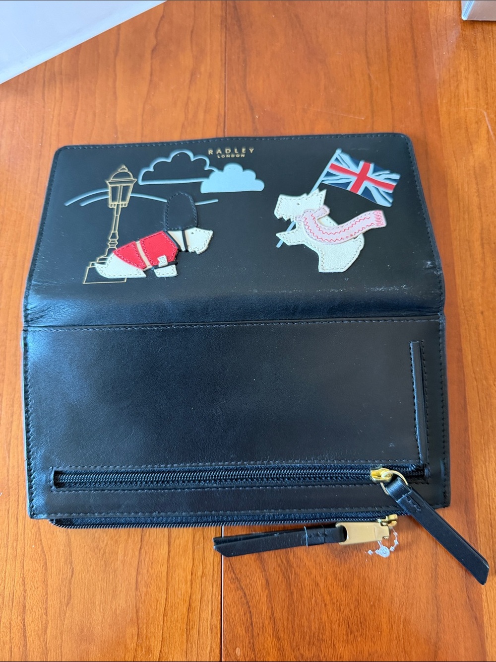 NEW RADLEY LONDON Black Leather Wallet with Dog & Union Jack Appliqués